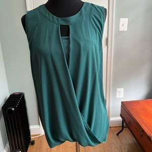 NWOT. Clearwater Mixed Material Surplice Blouse. 41 Hawthorn. SzL